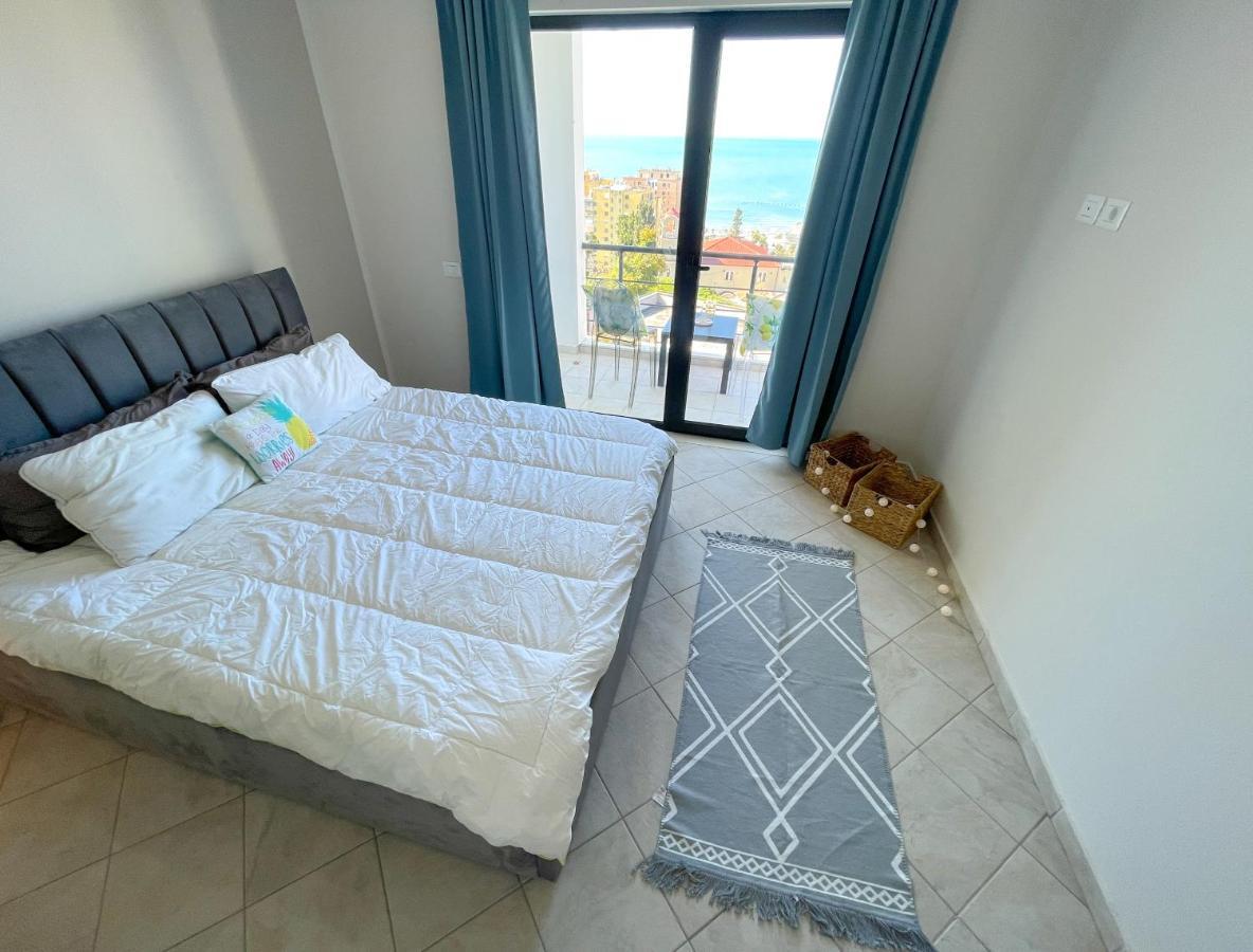 Nostalgic Sea View Apartments Дуррес Экстерьер фото