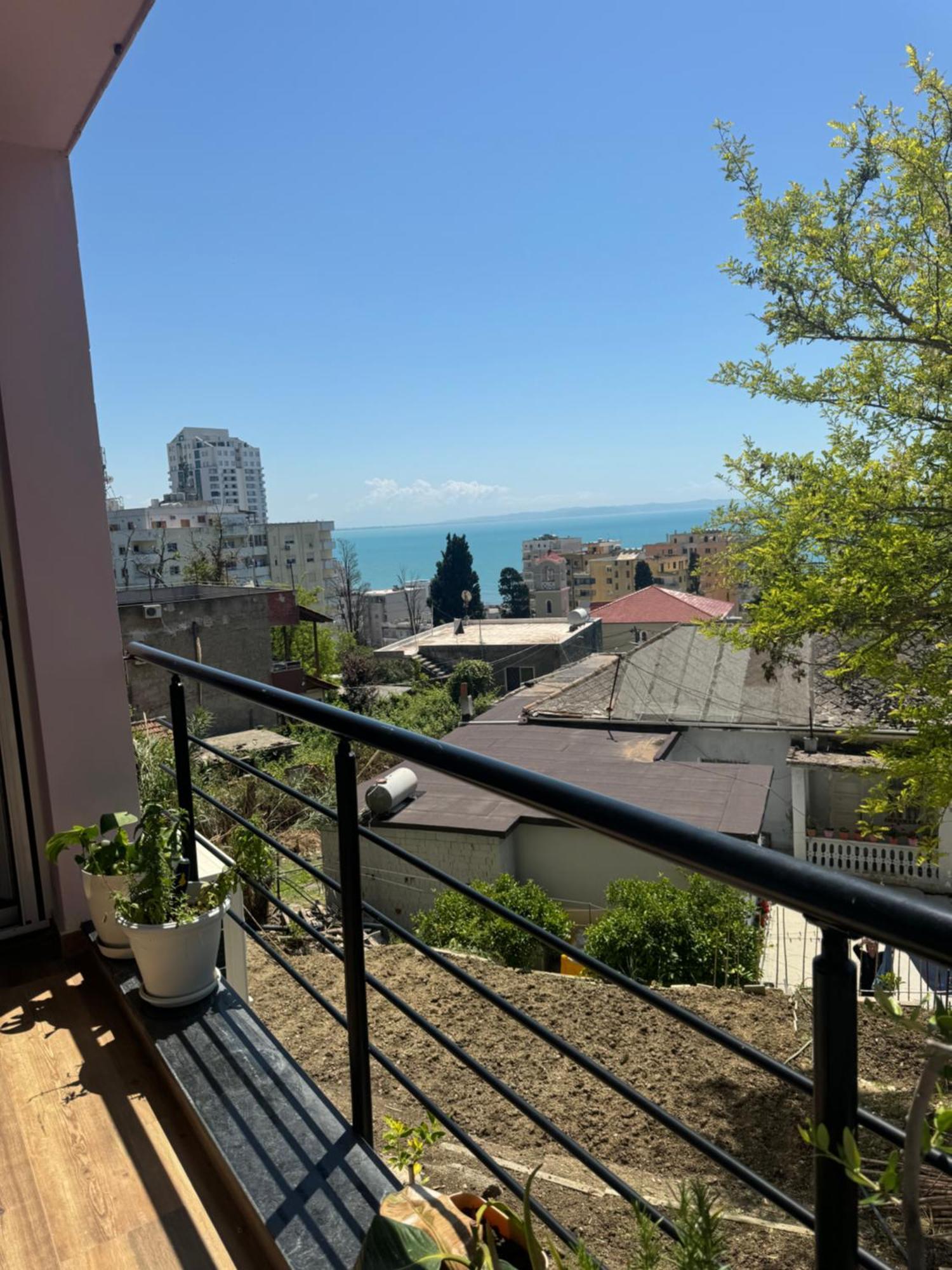 Nostalgic Sea View Apartments Дуррес Экстерьер фото